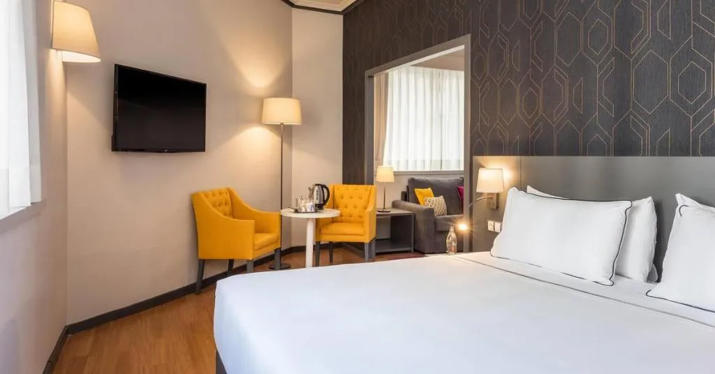 Room, Hotel Madrid Plaza de España Affiliated by Meliá, Madrid