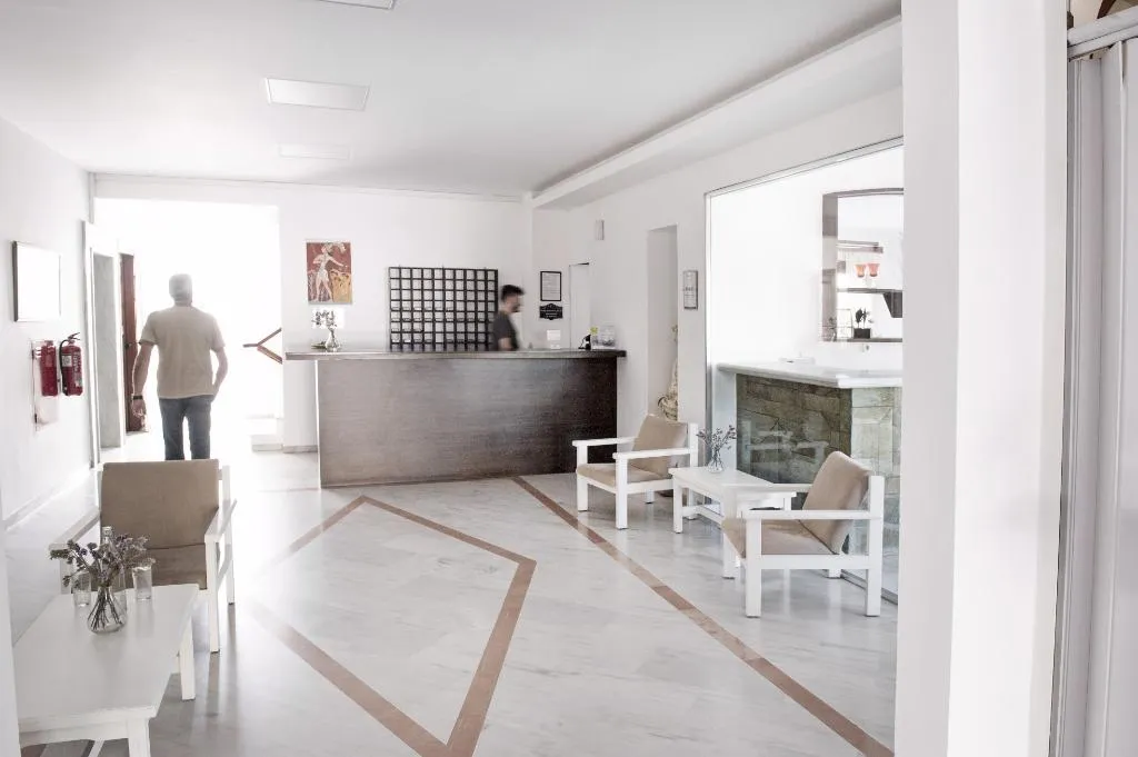 Lobby, Prince Of Lillies, Crete