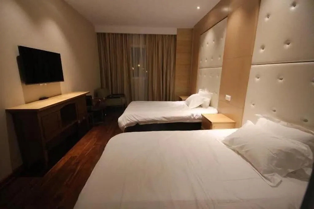 Room, Hotel Menoir Dorsett, Madrid