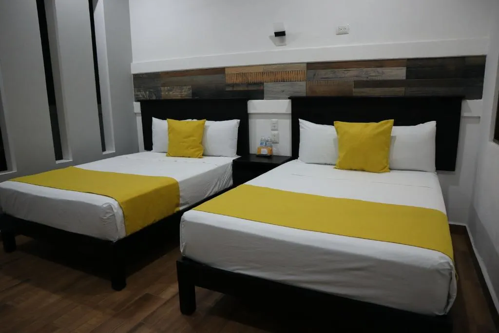 QUADRUPLE WITH DOUBLE BED Room, Hotel Zibahun, Cancun Area