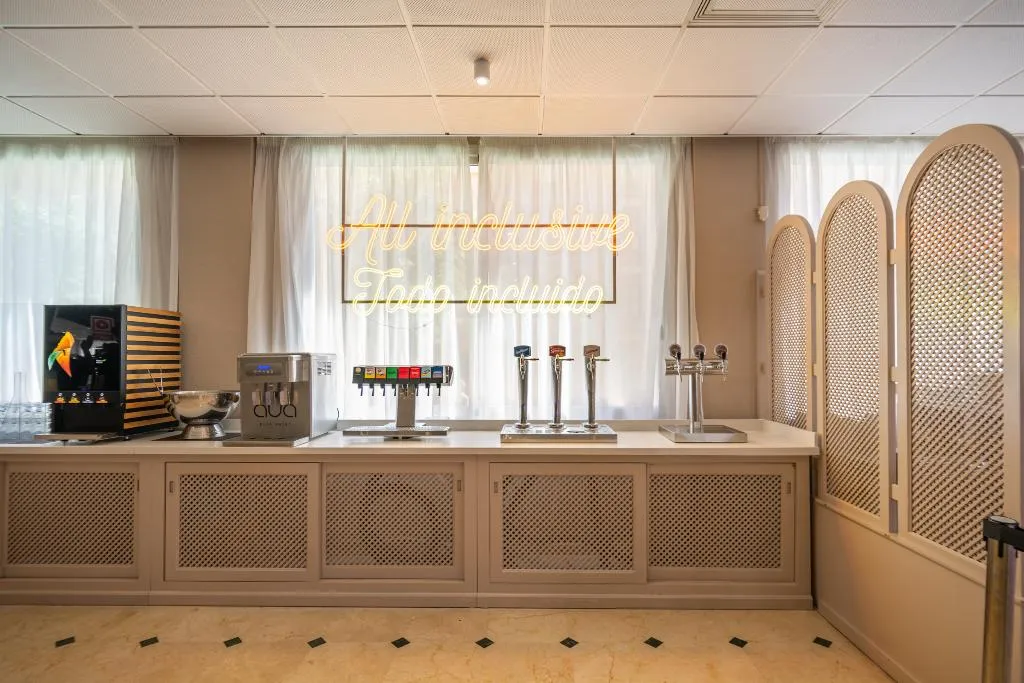 Restaurant, Hotel Parasol by Dorobe, Costa Del Sol