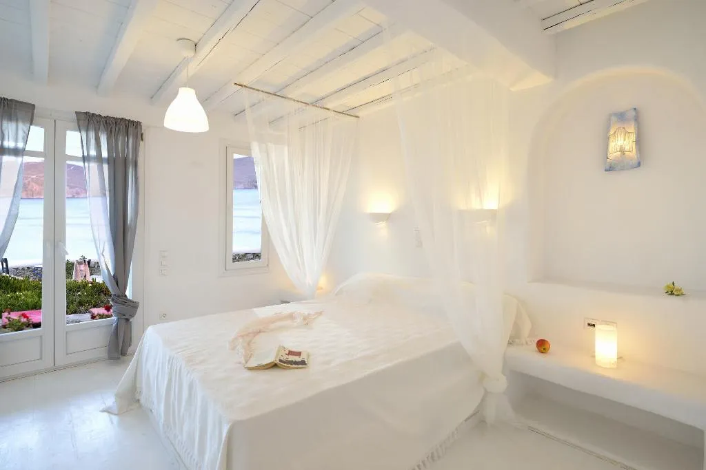 VILLA THREE BEDROOMS WITH PRIVATE POOL Room, Aiolos Villa Mykonos, Mykonos