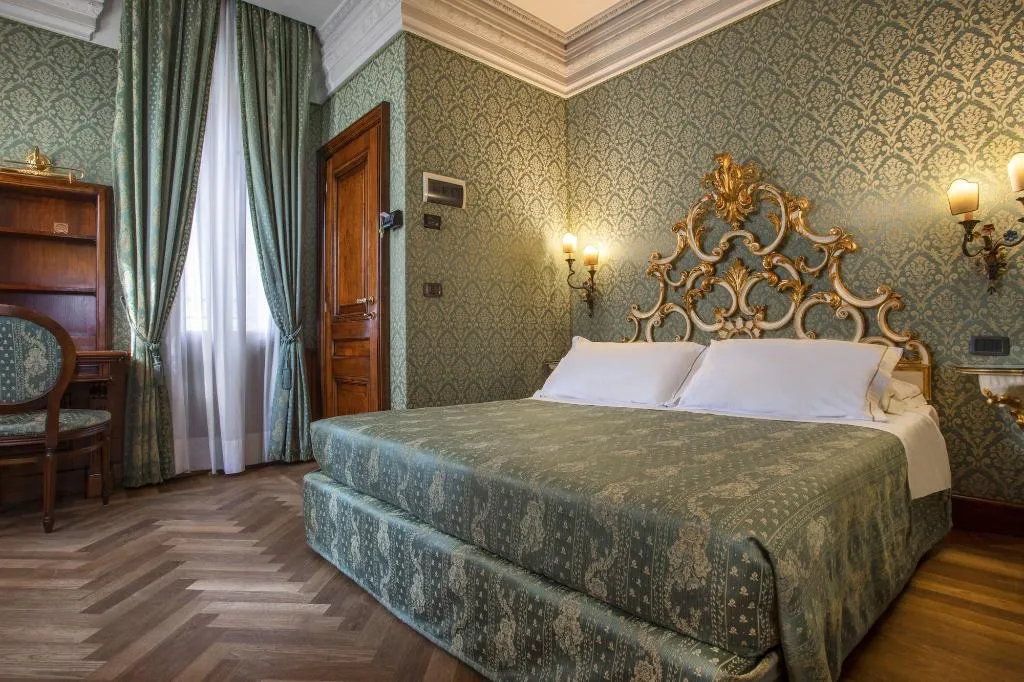 Room, Palazzina Veneziana, Venice