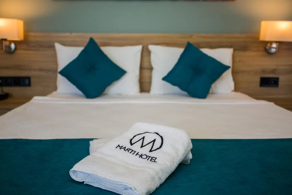 Room, Martı Beach Hotel, Izmir