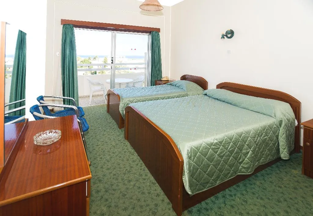 Room, Marion, Cyprus