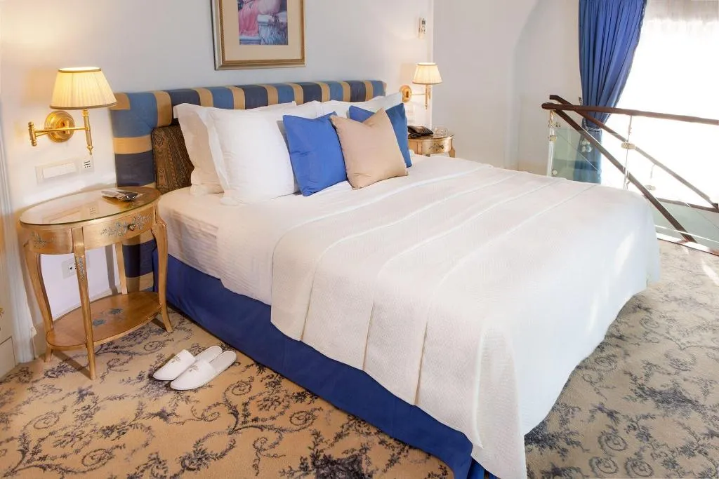 Room, Grande Albergo Delle Rose, Rhodes