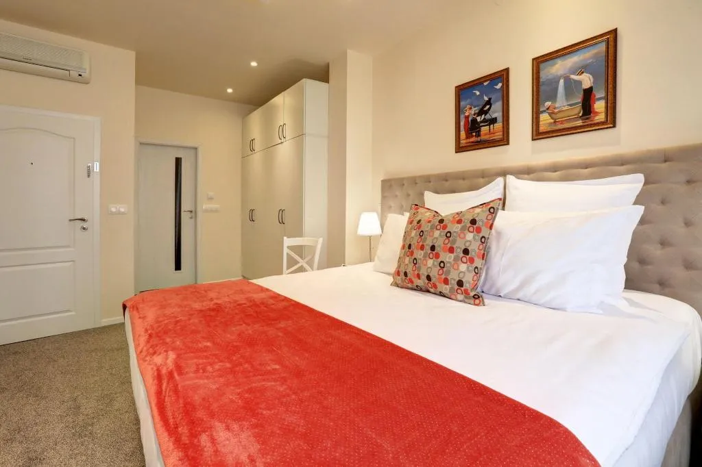 Room, City Boutique Inn, Varna