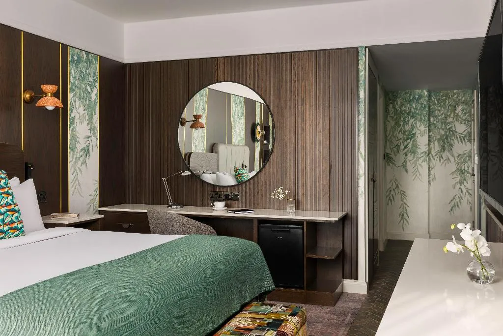DOUBLE PREMIUM Room, Crowne Plaza Dublin Blanchardstown, Dublin