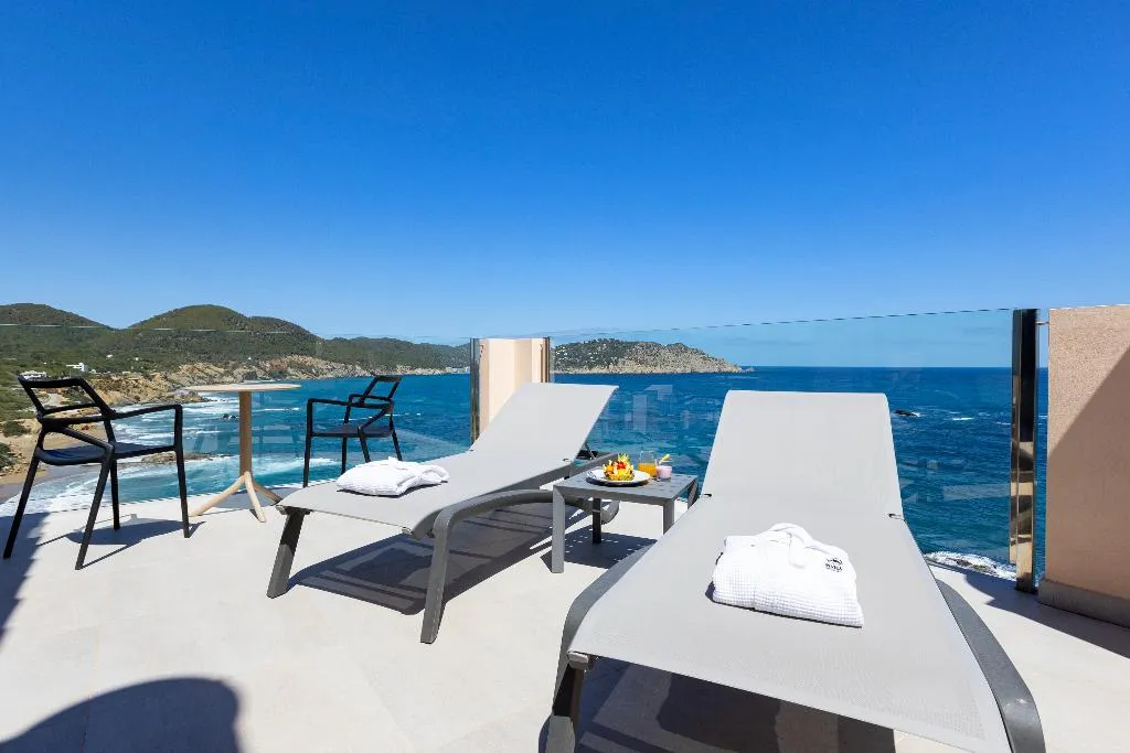 JUNIOR SUITE SUPERIOR Room, Invisa Hotel Cala Verde, Ibiza