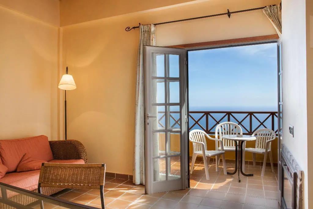APARTMENT SEA VIEW CAPACITY 4 Room, Breñas Garden, La Palma
