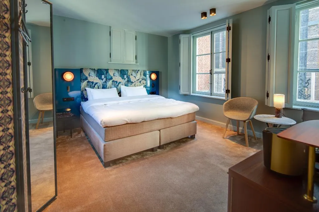 DOUBLE ECONOMY Room, Hotel Monastere Maastricht, Amsterdam