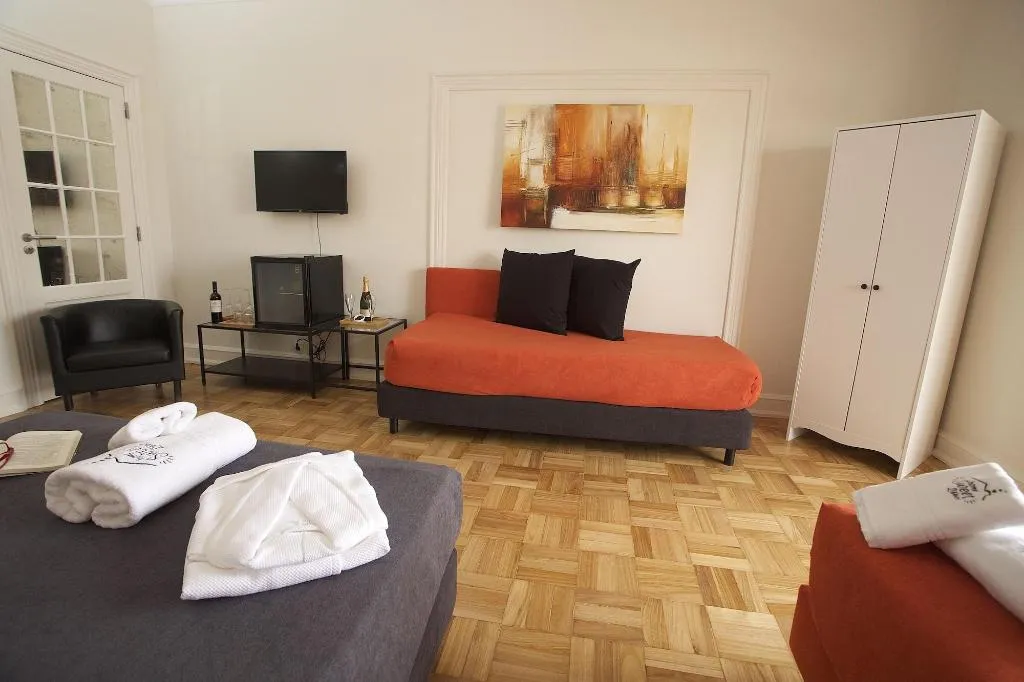 Room, Home Sweet Lisbon, Lisbon
