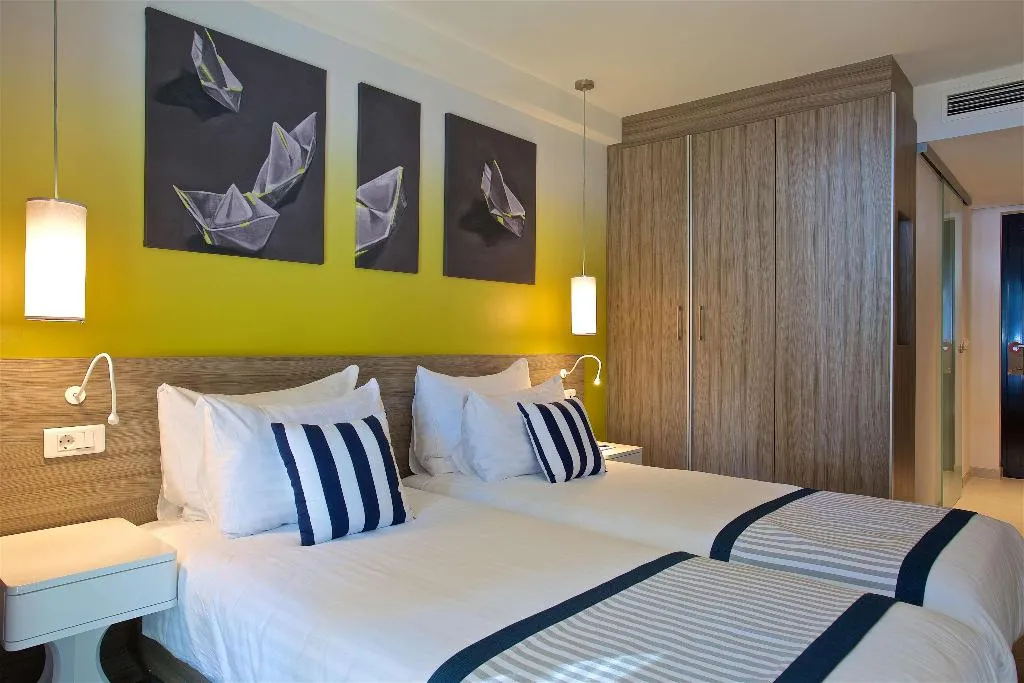 Room, Park Plaza Arena Pula, Istria