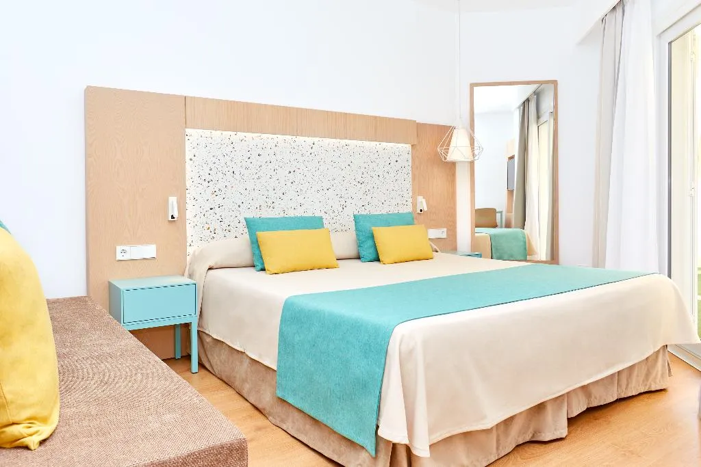 STUDIO PREMIUM Room, Universal Aparthotel Elisa, Majorca