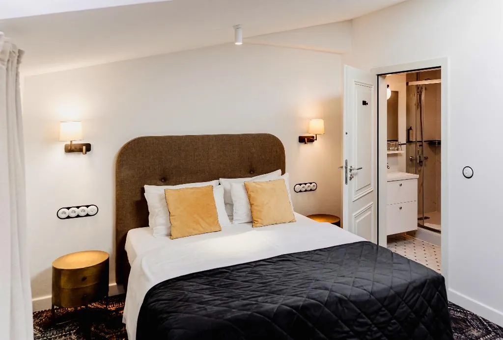 DOUBLE DELUXE Room, N33 Premium Apartments Old Town - Destigo Hotels, Krakow