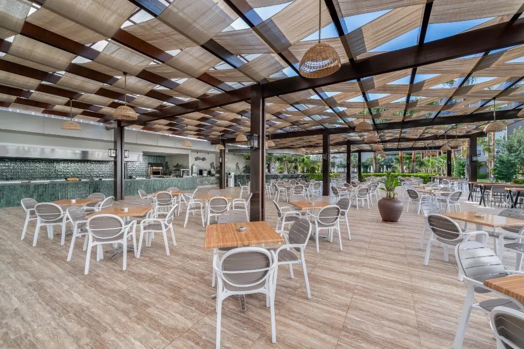 Bar, Royal Garden Beach Hotel, Antalya