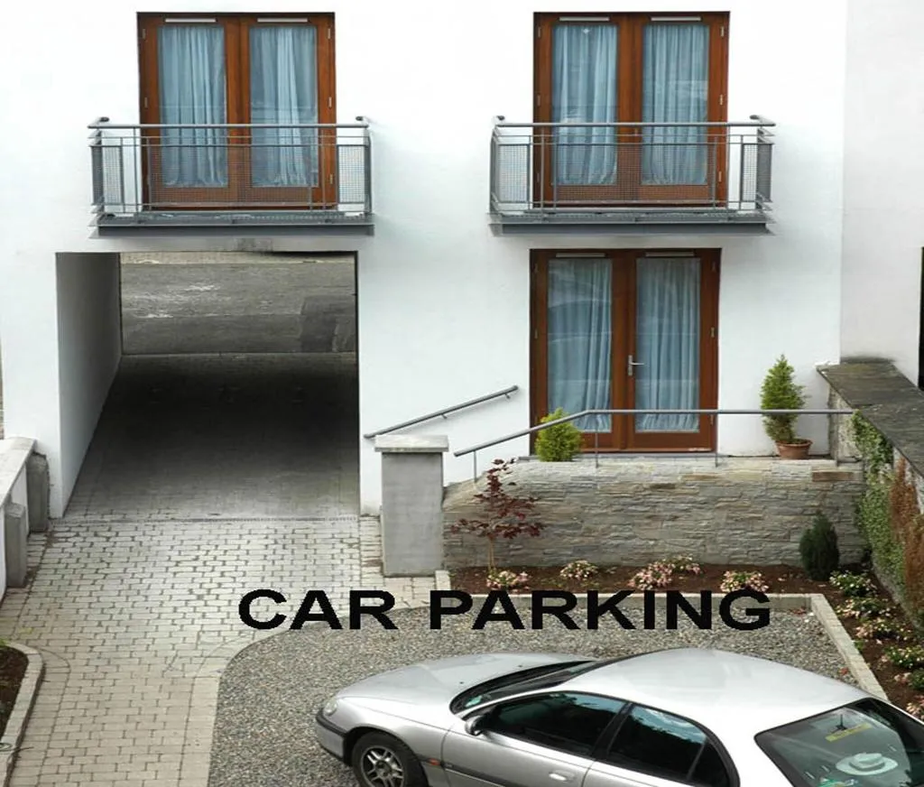 Terrace, Baggot Court Townhouse, Dublin