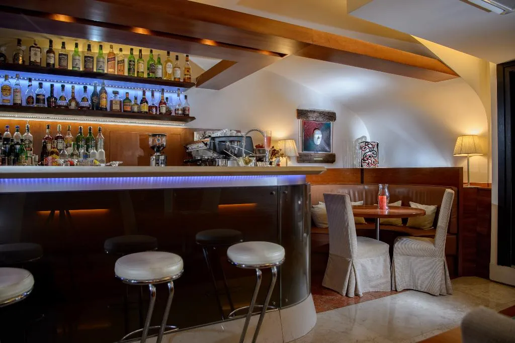 Bar, Ruzzini Palace, Venice