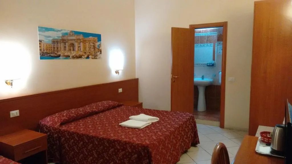 Room, A Casa Di Mei, Naples