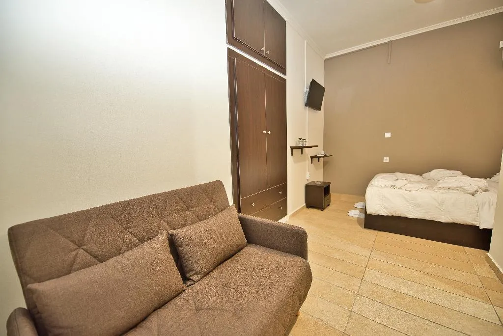 TRIPLE CITY VIEW Room, Athens City Plaza, Athens