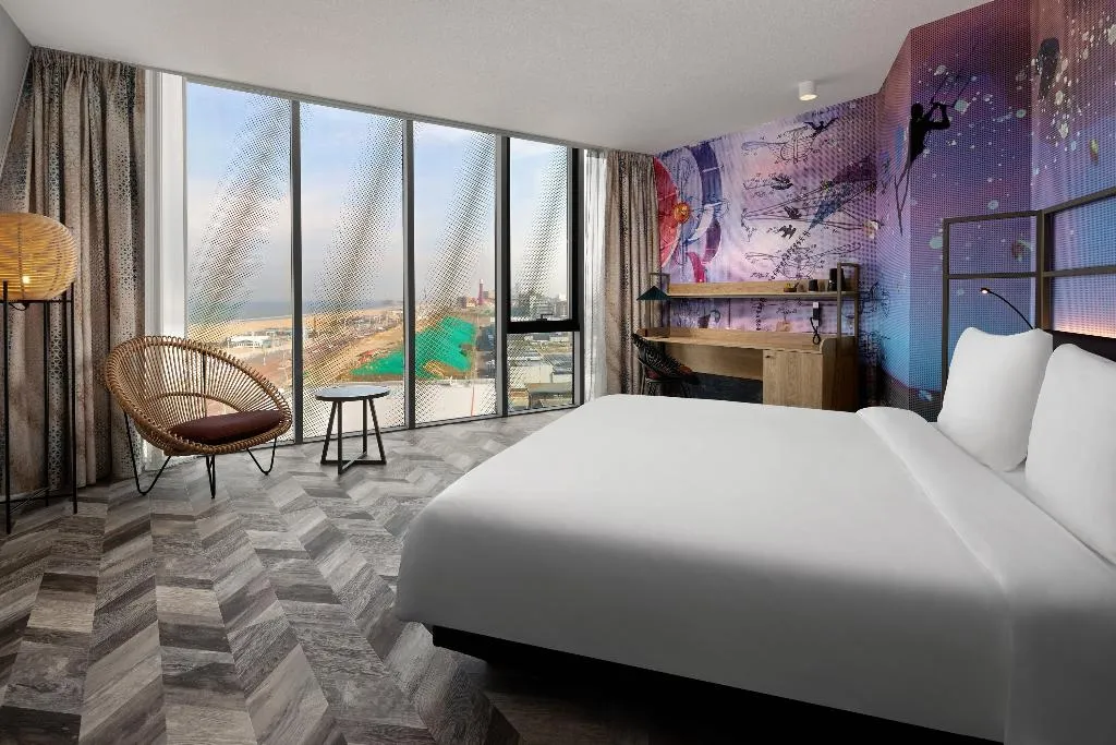 DOUBLE SEA VIEW Room, Inntel Hotels Den Haag Marina Beach, Amsterdam