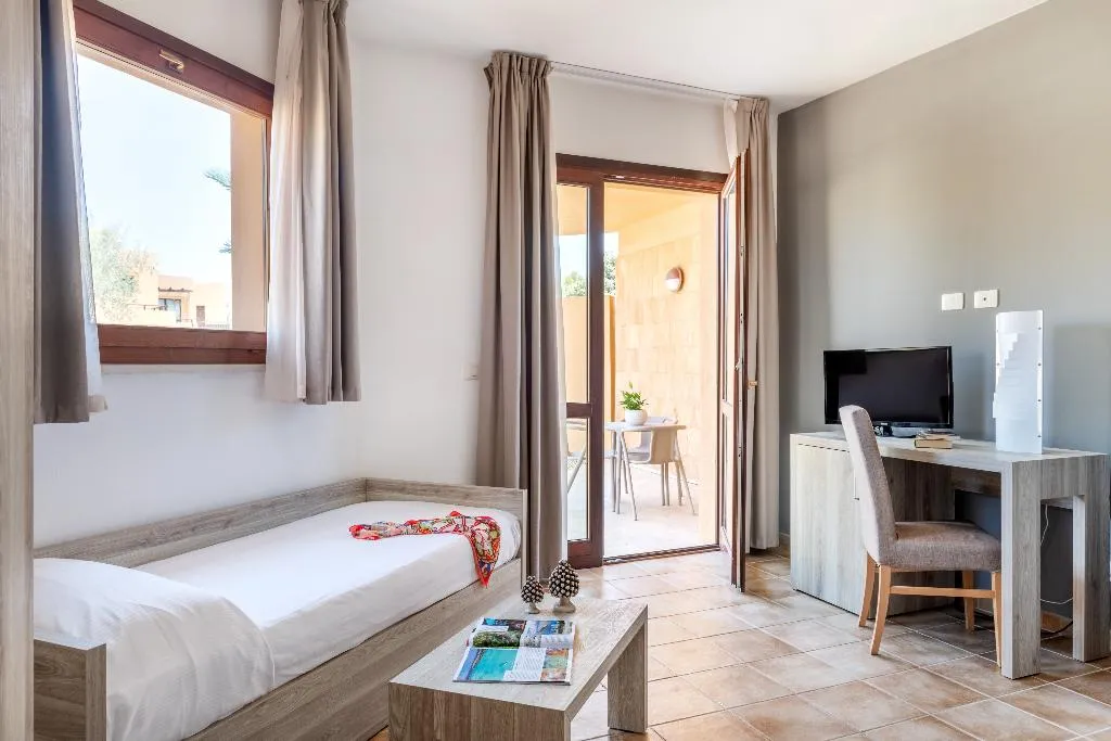 FAMILY ROOM COMFORT Room, VOI Arenella Resort, Catania