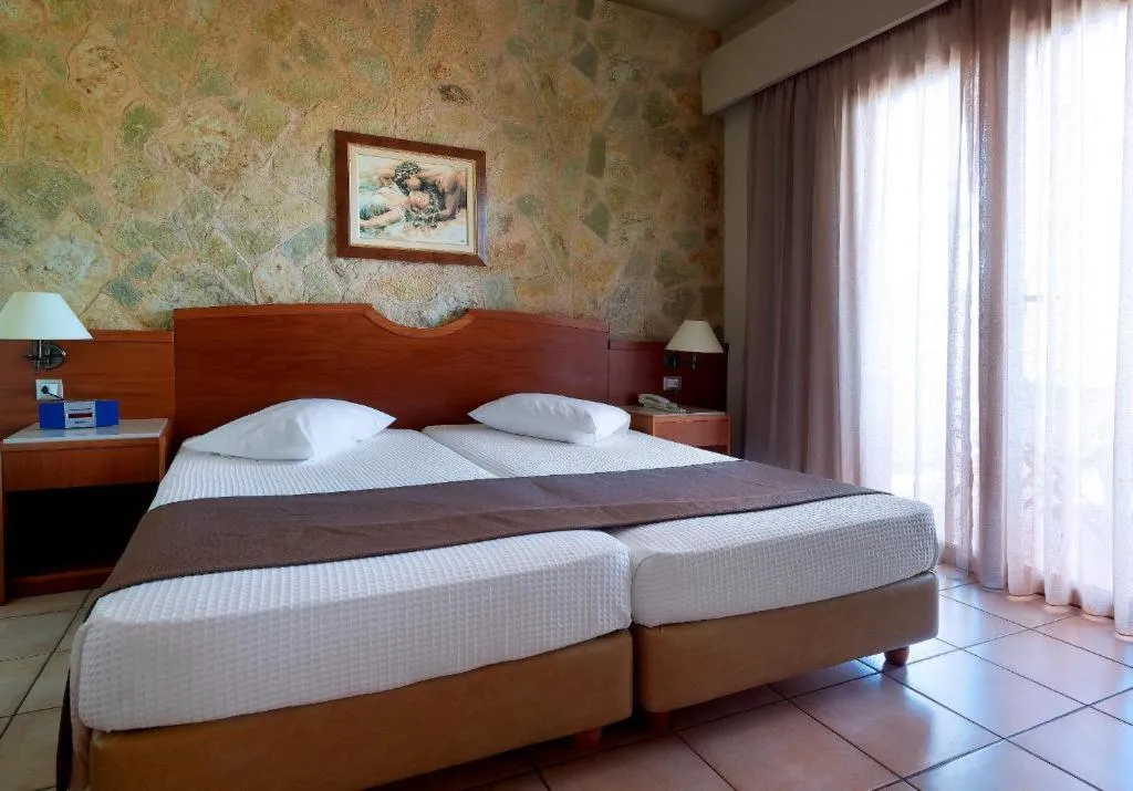 Room, Elotis Suites, Crete