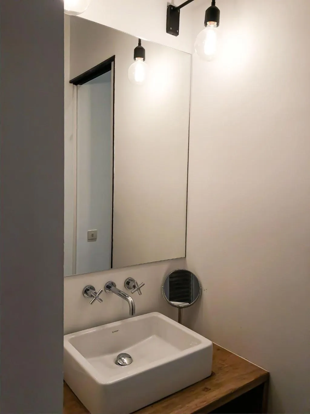 Room, Margot House, Barcelona