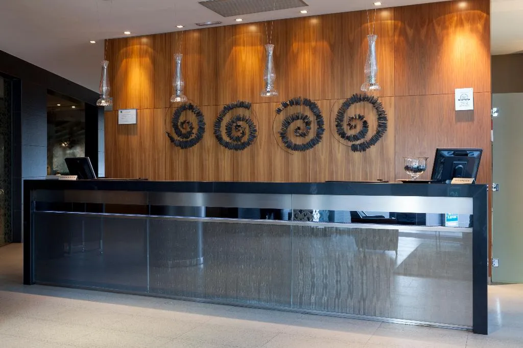 Lobby, Porcel Torneo, Seville