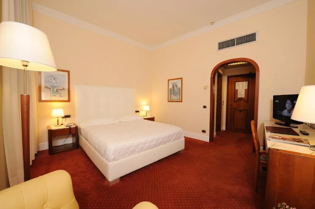 TWIN ECONOMY Room, Roma, Florence