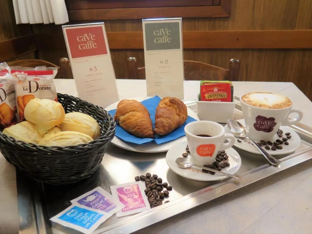 Bar, Hotel Al Soffiador, Venice