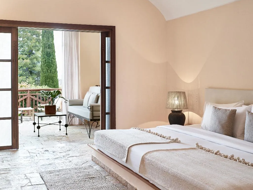 FAMILY ROOM STANDARD Room, Grecotel Daphnila Bay, Corfu