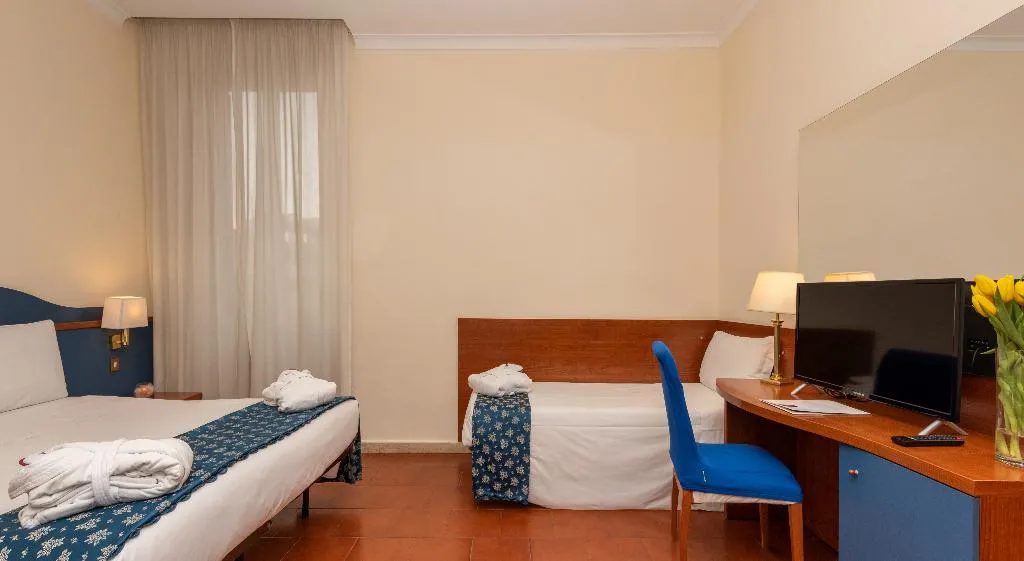 TRIPLE STANDARD Room, Hotel Portamaggiore, Rome