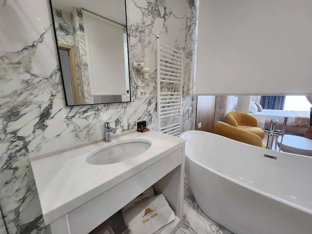 DOUBLE STANDARD Room, Hotel Gold, Kavaje