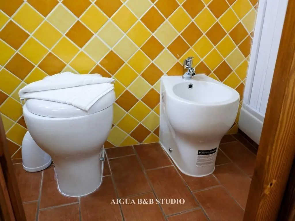 Room, Aigua, Alghero