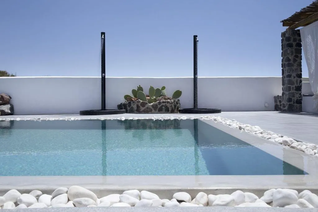 Sports and Entertainment, June Twenty Suites, Santorini