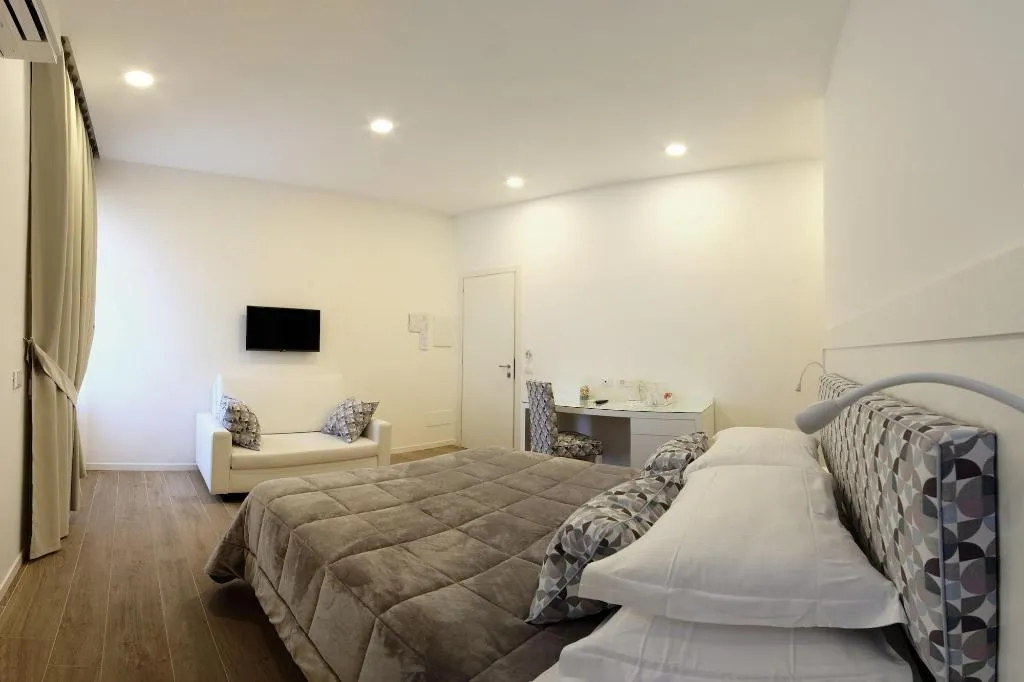 Room, Dea Guest House, Naples