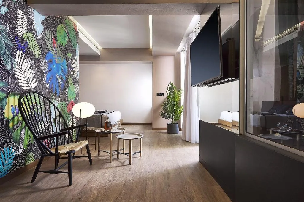 Room, Dyo Suites, Crete