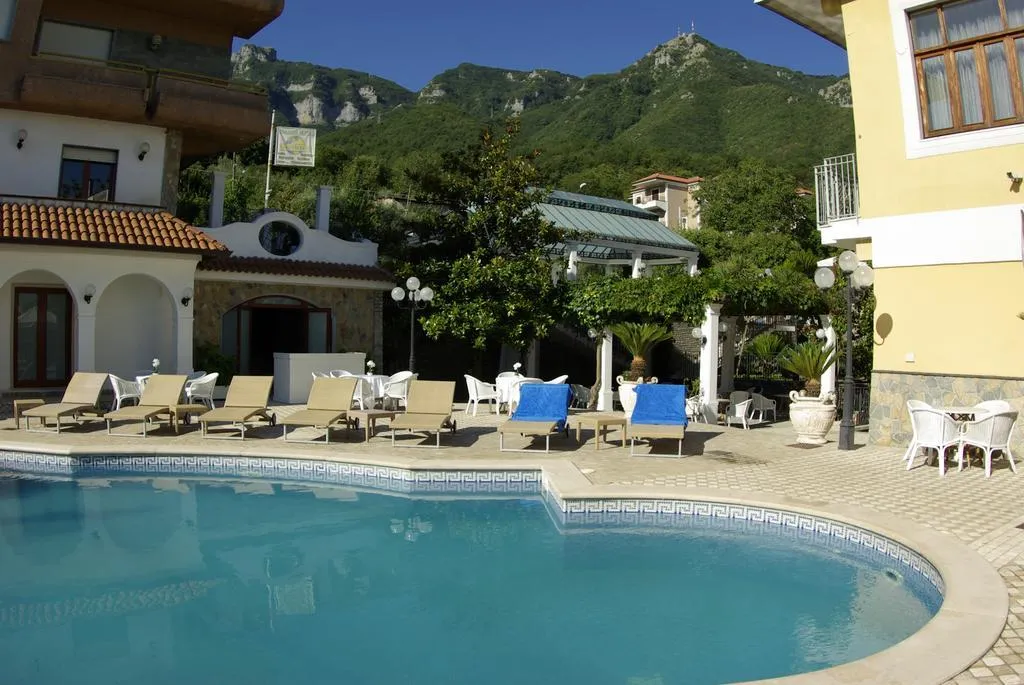Pool, Resort Sant'Angelo & SPA, Naples