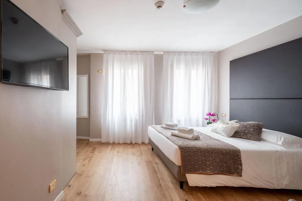 Room, Hotel Herion, Venice