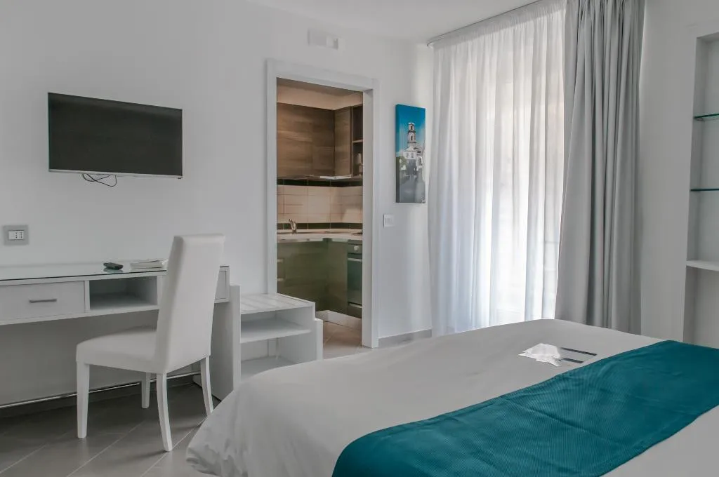 STUDIO SUPERIOR Room, Tasso Suites, Naples