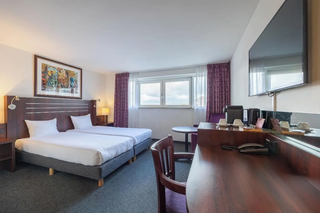 Room, Amrâth Grand Hotel de lEmpereur, Amsterdam