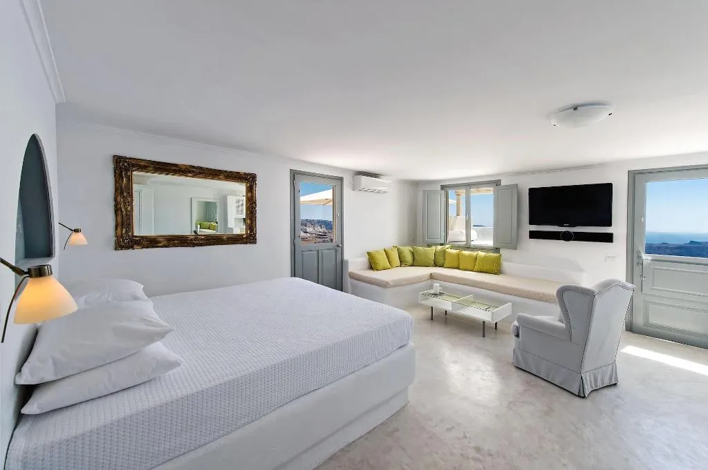 Room, Lava Suites & Lounge, Santorini