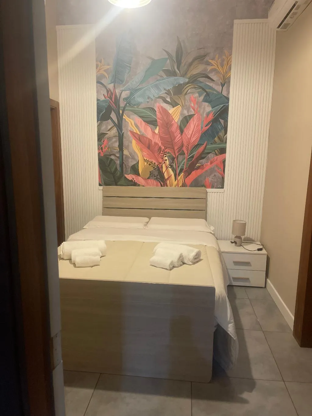SINGLE STANDARD Room, B&B Chez Moi, Naples