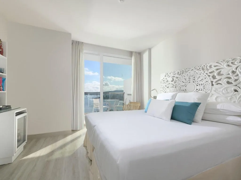 DOUBLE SEA VIEW Room, Amare Beach Hotel Ibiza, Ibiza