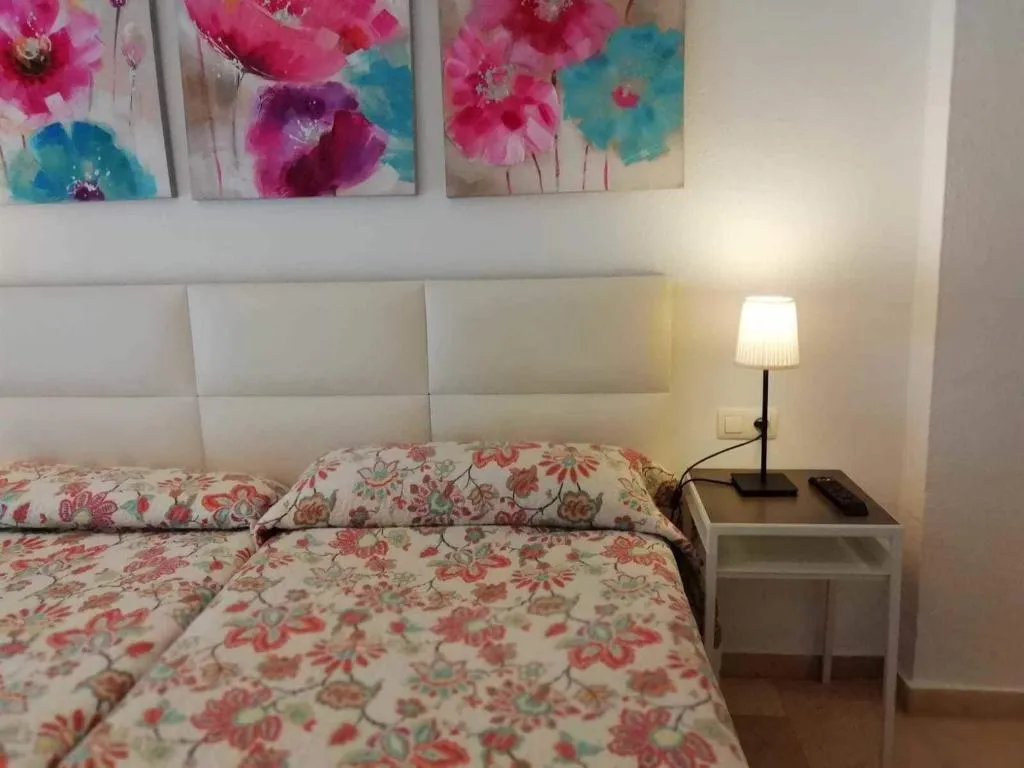 Room, Hostal Tres Soles, Costa Del Sol