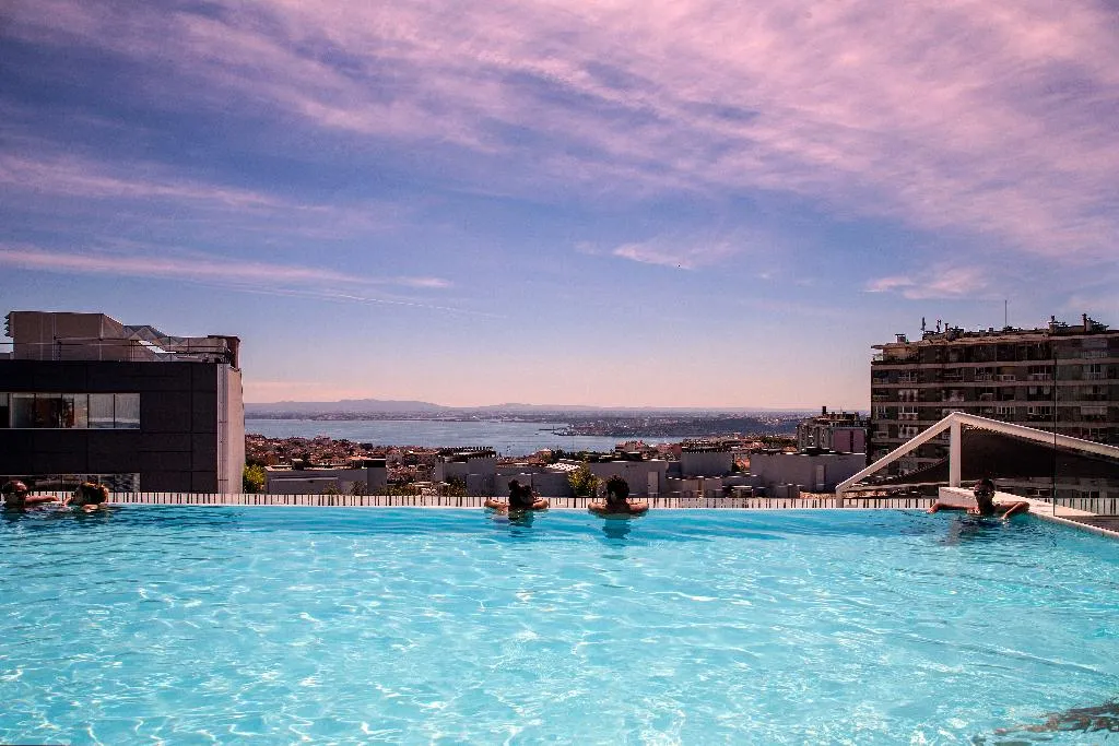 Pool, Epic SANA Lisboa, Lisbon