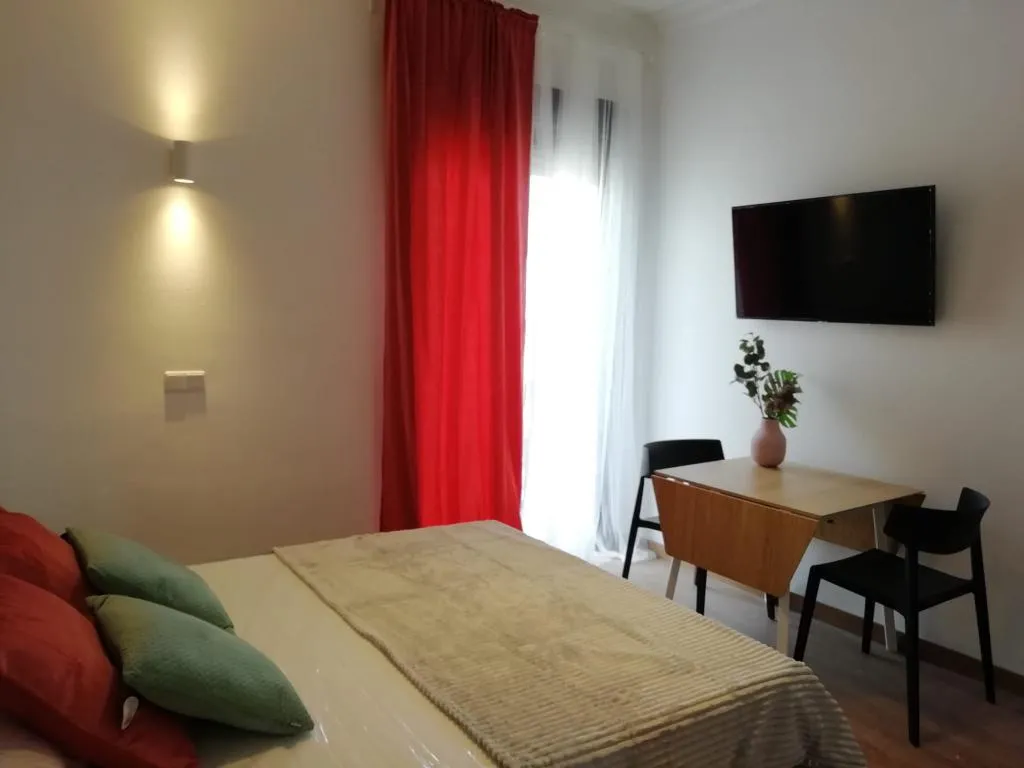 STUDIO STANDARD Room, Smartr Madrid Gran Via 47, Madrid