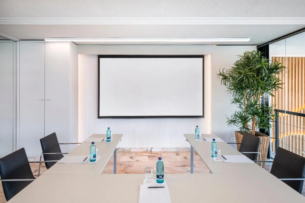 Conferences, Salles Hotel Ciutat del Prat Barcelona Airport, Barcelona