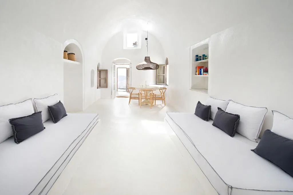 SUITE STANDARD Room, Sophia Luxury Suites, Santorini